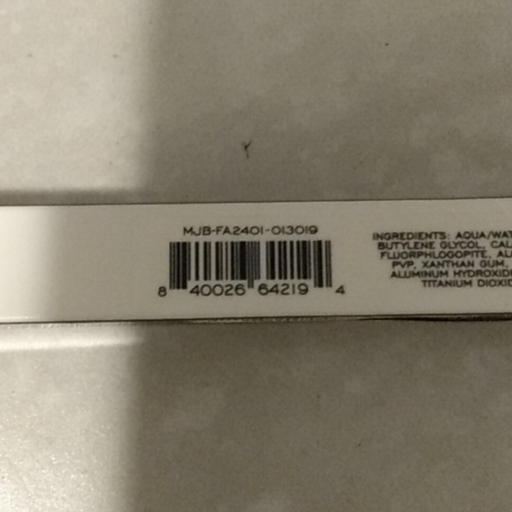 Makeup - Picture 3 of 3